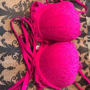 Victoria secret lace bra.
